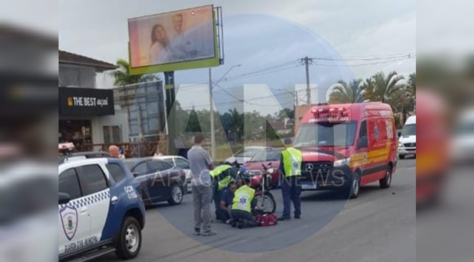 Acidente em Araquari na Avenida Prefeito Alberto Natalino Miquelute